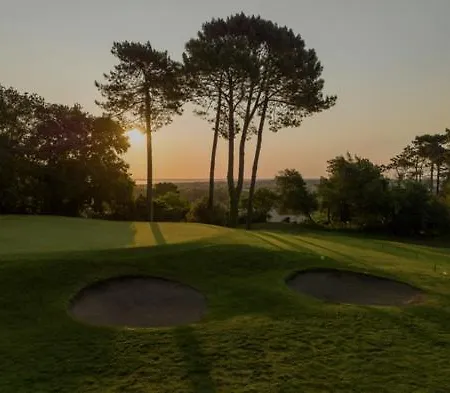 4 Pers. Balcon & Parking - & Commerces Appartement Arcachon