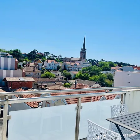 アパート 4 Pers. Balcon & Parking - & Commerces アルカション